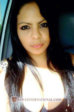 143449 - Ysaura Age: 28 - Dominican Republic