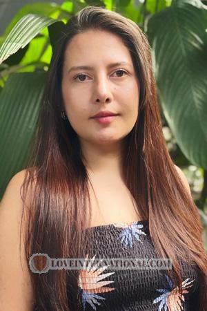 223424 - Tatiana Age: 30 - Colombia